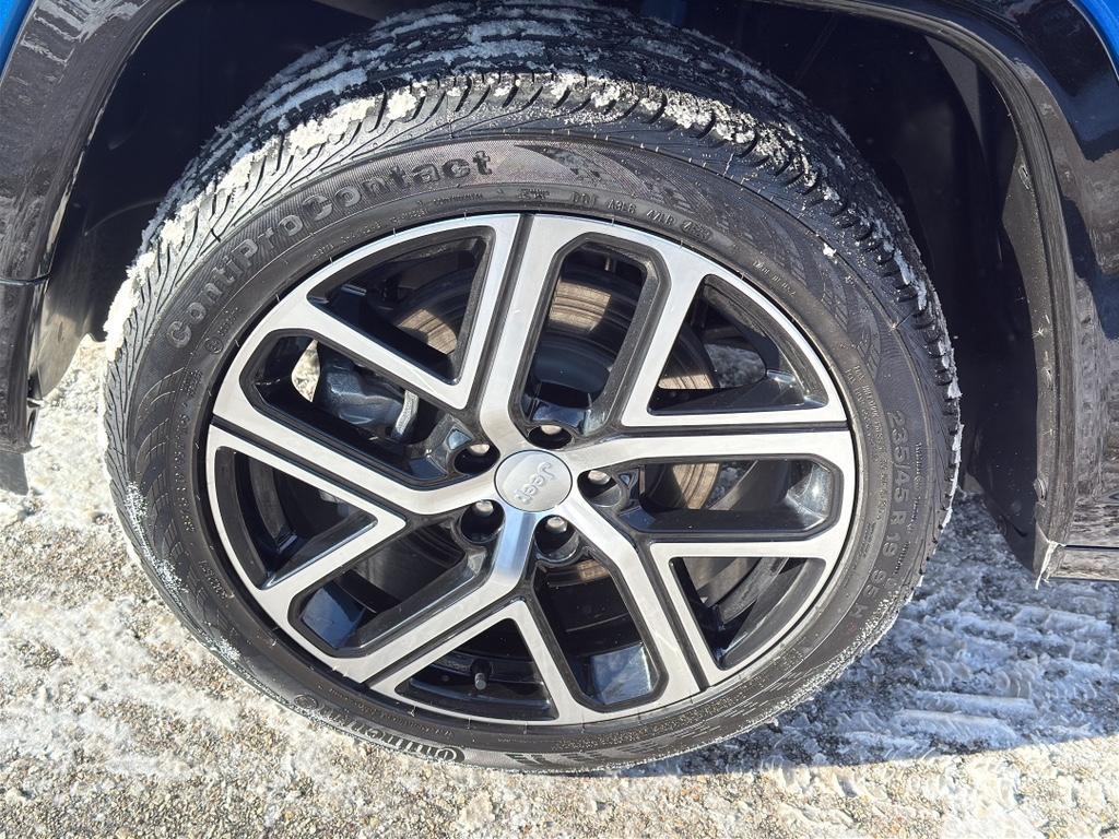 used 2024 Jeep Compass car, priced at $26,295