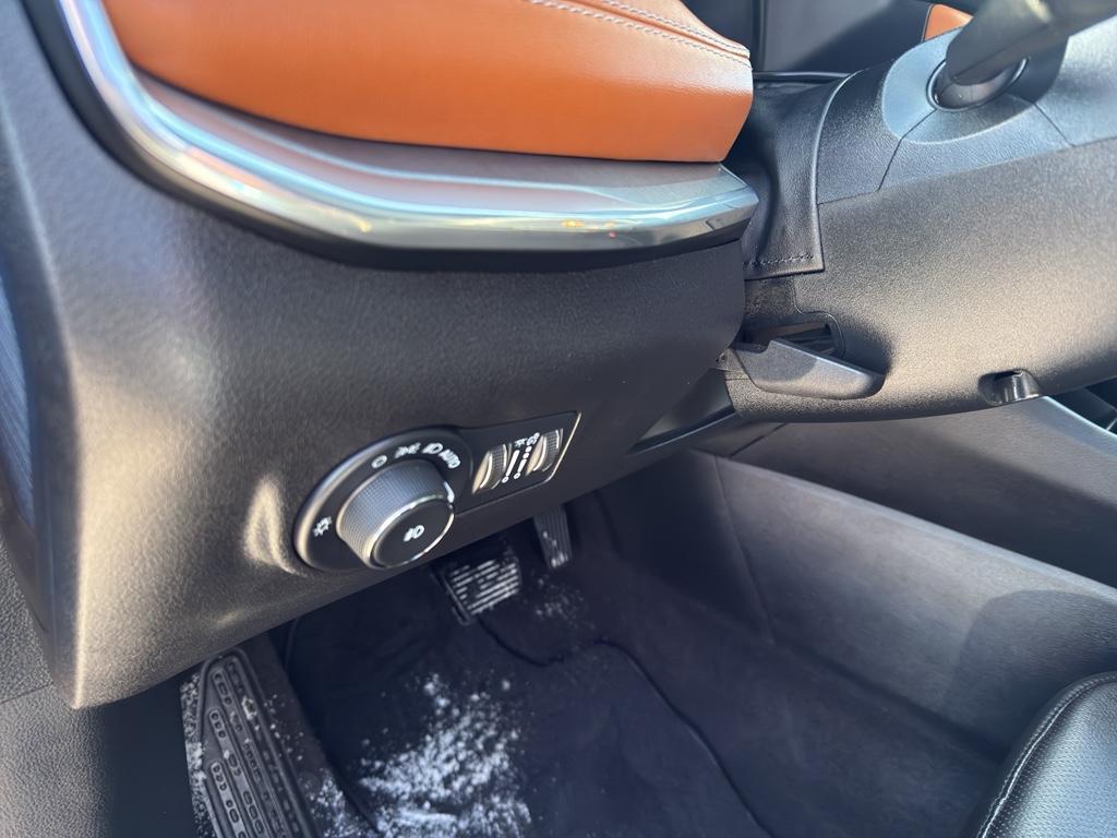 used 2024 Jeep Compass car, priced at $26,295