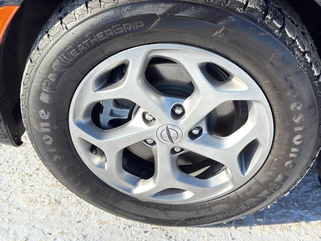 used 2022 Chrysler Pacifica car, priced at $28,695