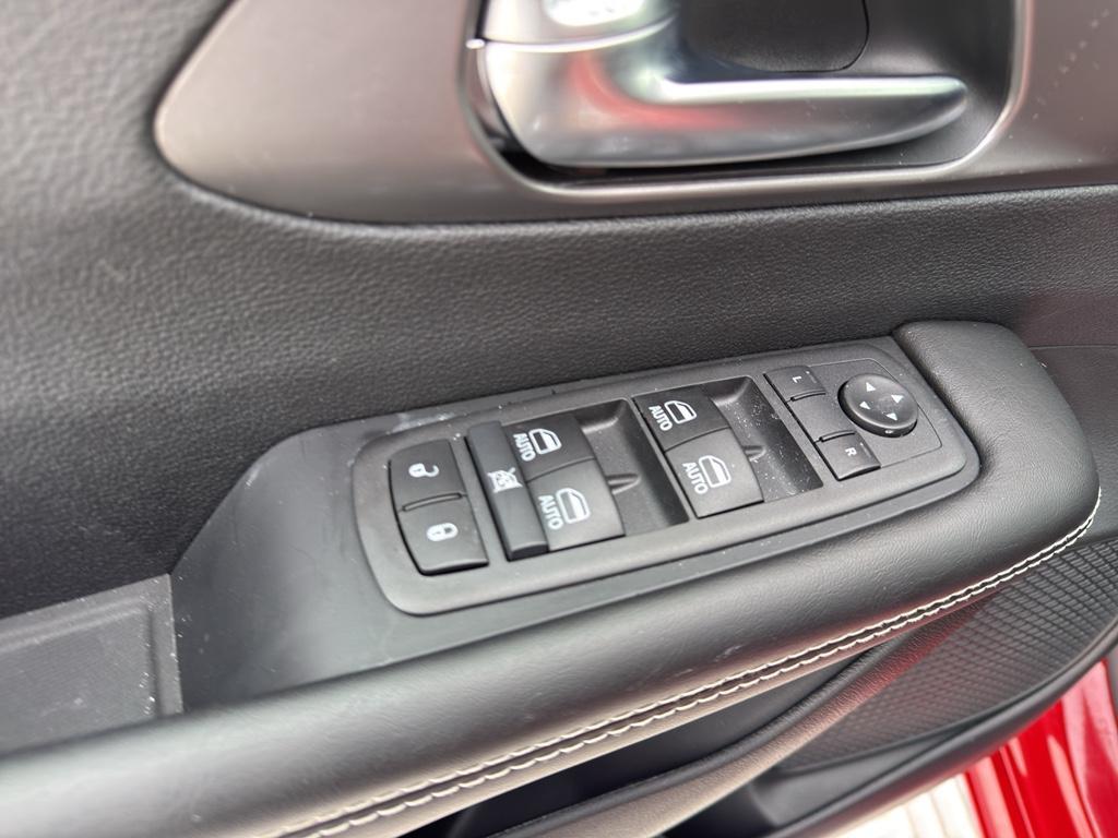 new 2026 Chrysler Pacifica car, priced at $49,067