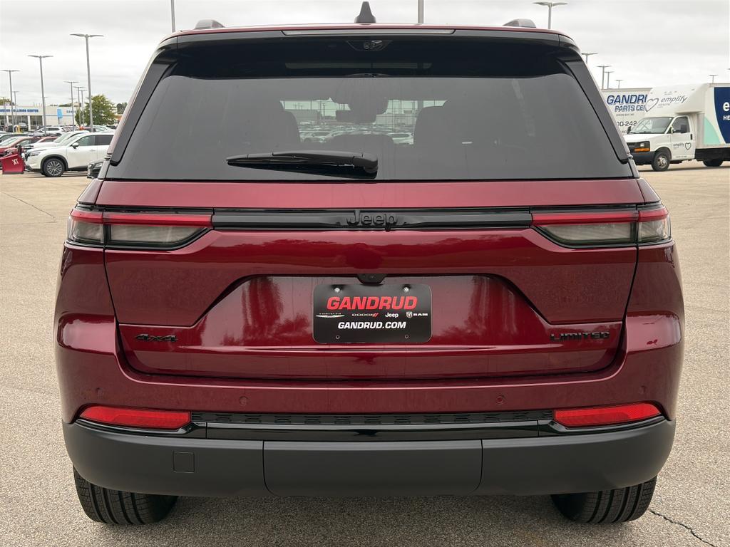 new 2025 Jeep Grand Cherokee car, priced at $56,209