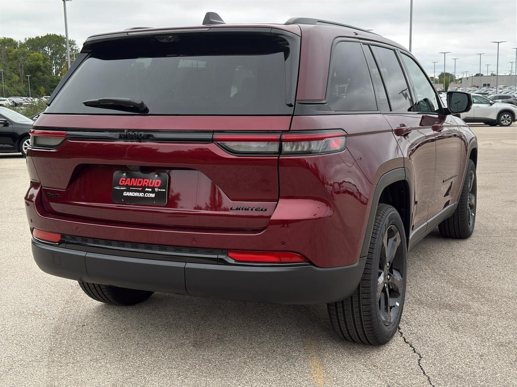new 2025 Jeep Grand Cherokee car, priced at $56,209