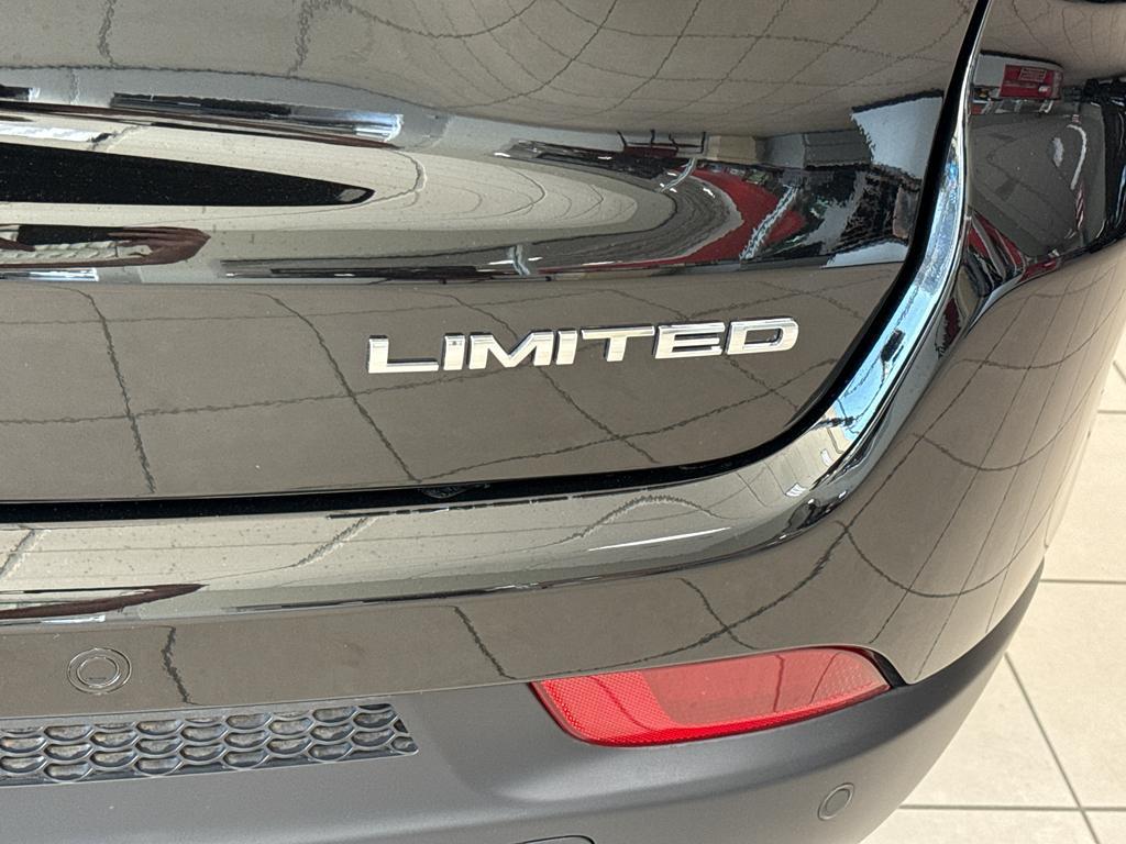 new 2025 Jeep Compass car, priced at $34,216