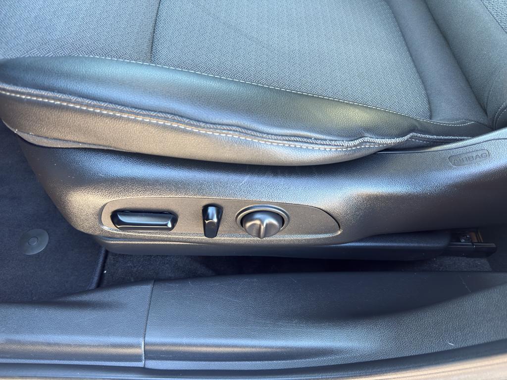 used 2022 Buick Encore GX car, priced at $20,595