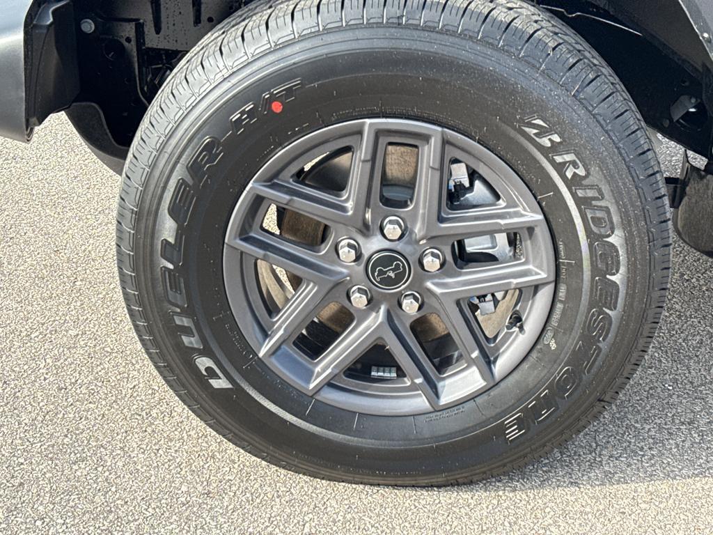 new 2026 Jeep Gladiator car, priced at $45,617