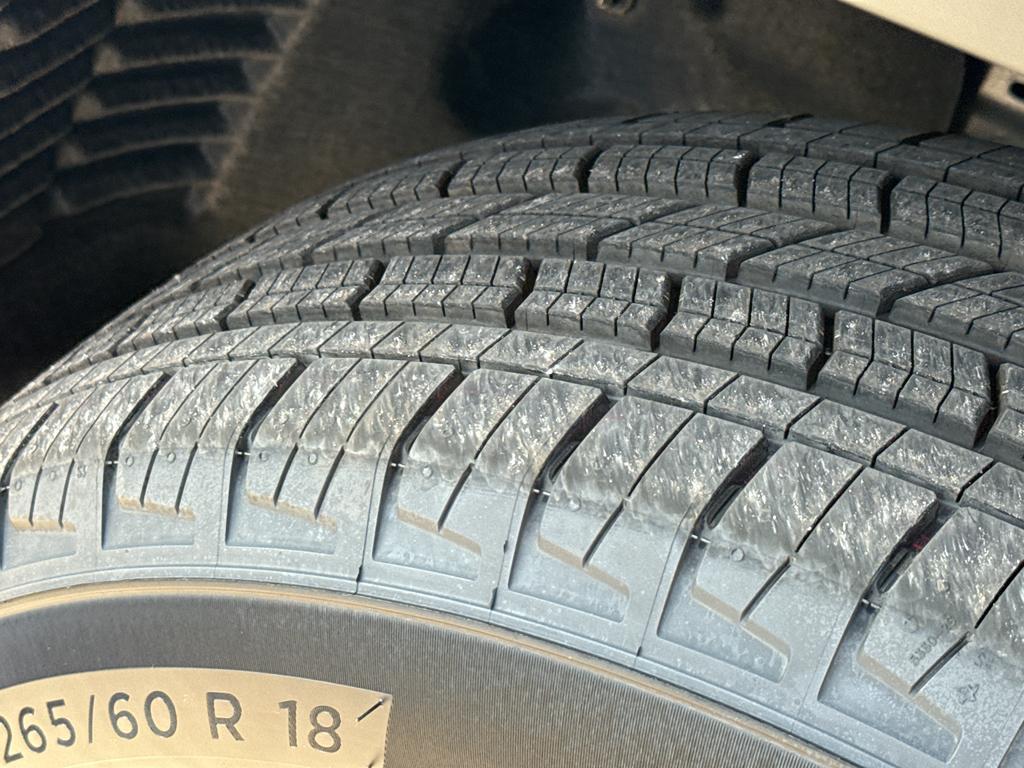 new 2025 Jeep Grand Cherokee car, priced at $43,249