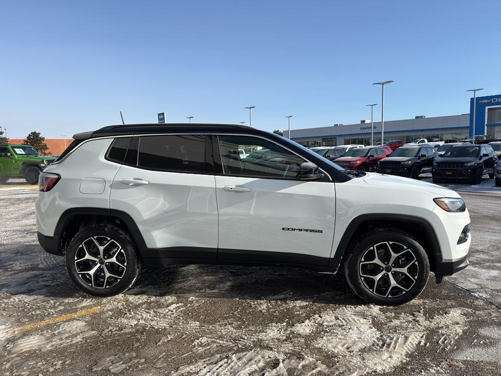 new 2026 Jeep Compass car, priced at $32,931