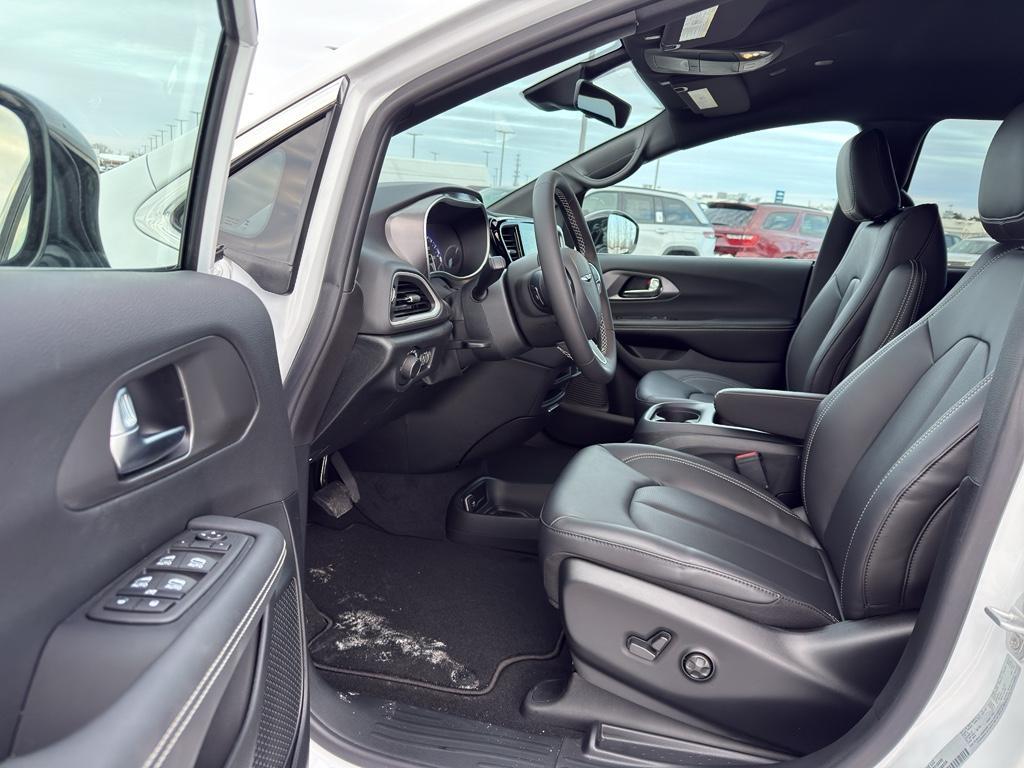 new 2026 Chrysler Voyager car, priced at $40,603