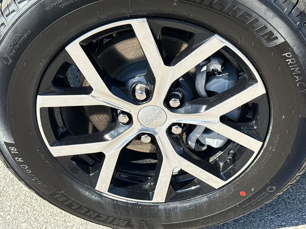 new 2025 Jeep Grand Cherokee car, priced at $50,603