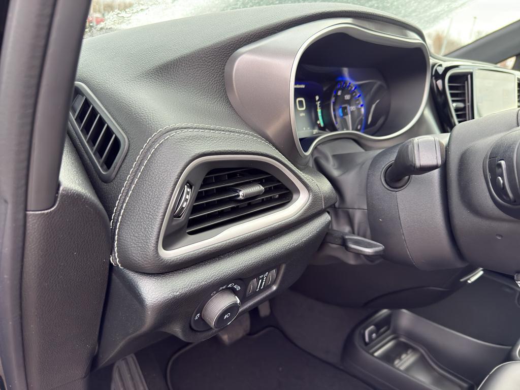 new 2026 Chrysler Pacifica car, priced at $49,182