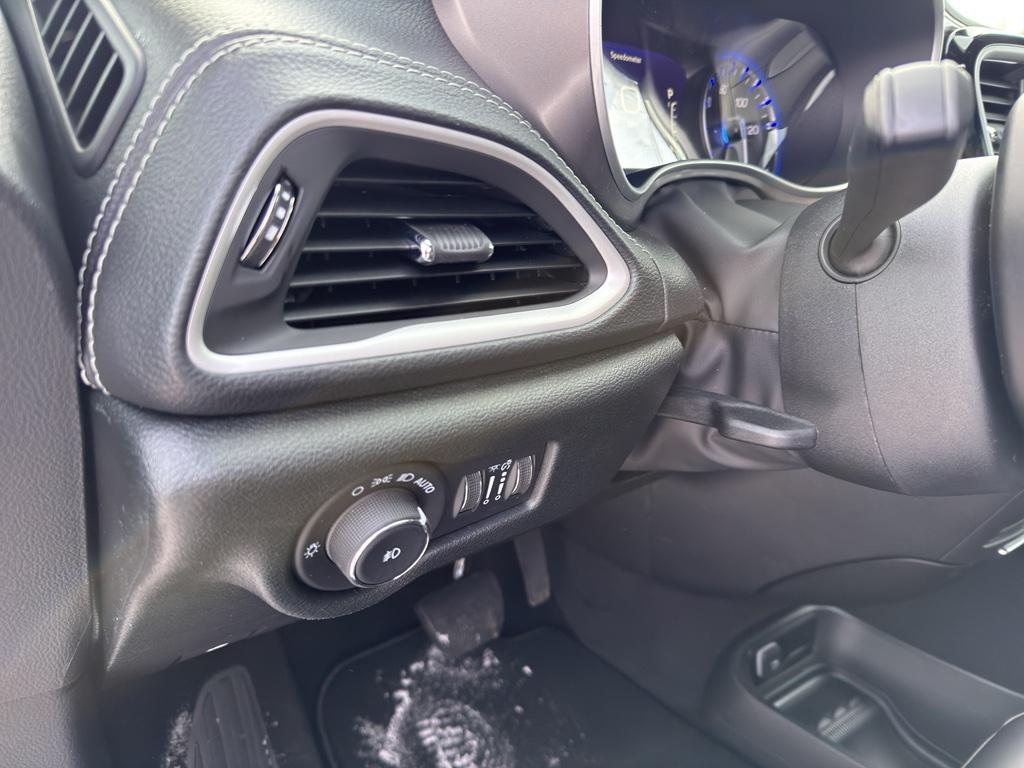 new 2026 Chrysler Pacifica car, priced at $45,804