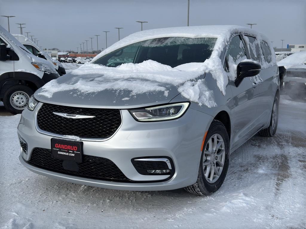 new 2026 Chrysler Pacifica car, priced at $45,804