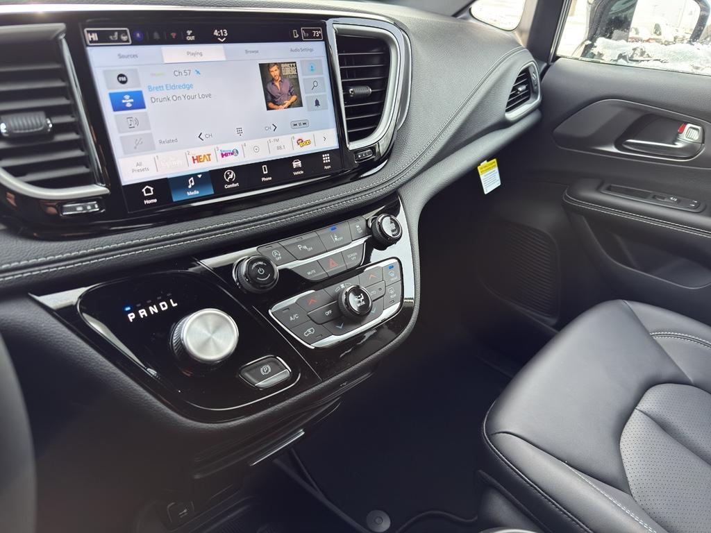 new 2026 Chrysler Pacifica car, priced at $45,804