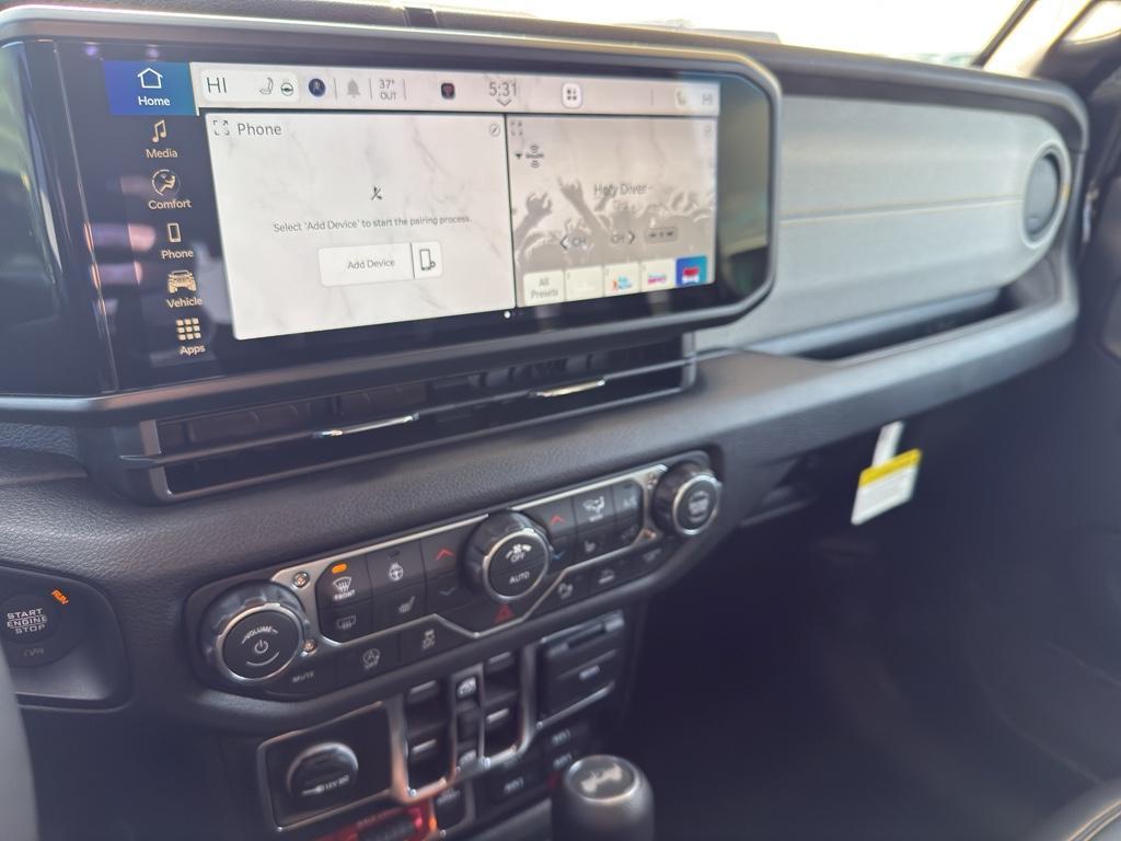 new 2026 Jeep Wrangler car, priced at $56,077