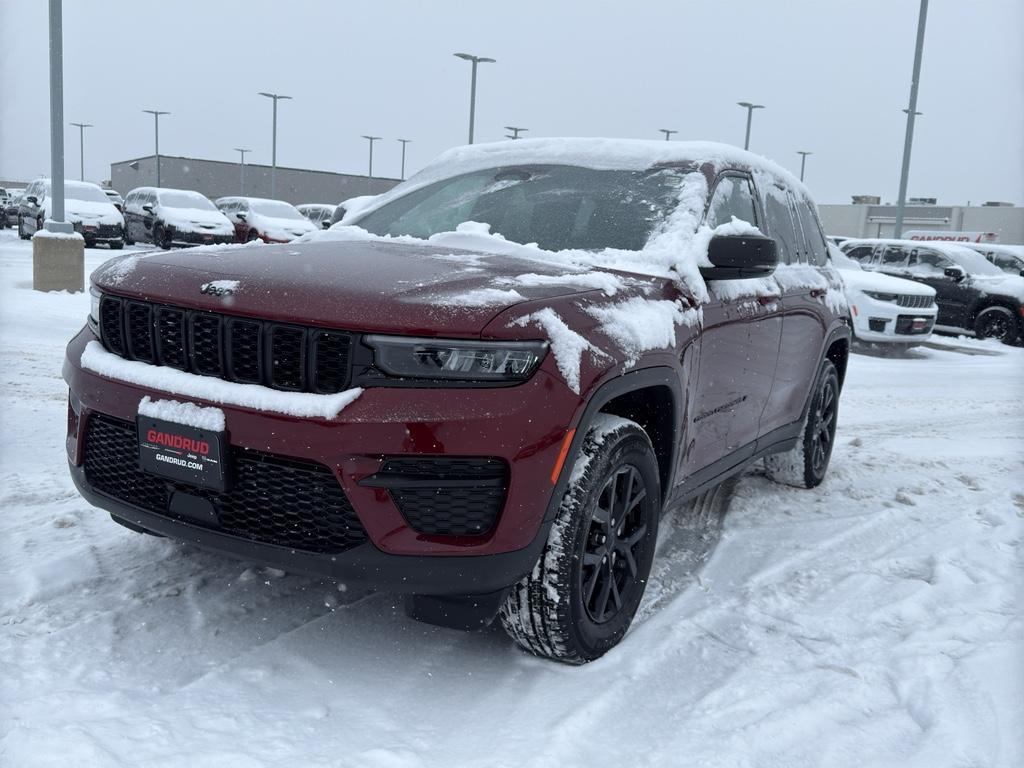 used 2024 Jeep Grand Cherokee car, priced at $33,695