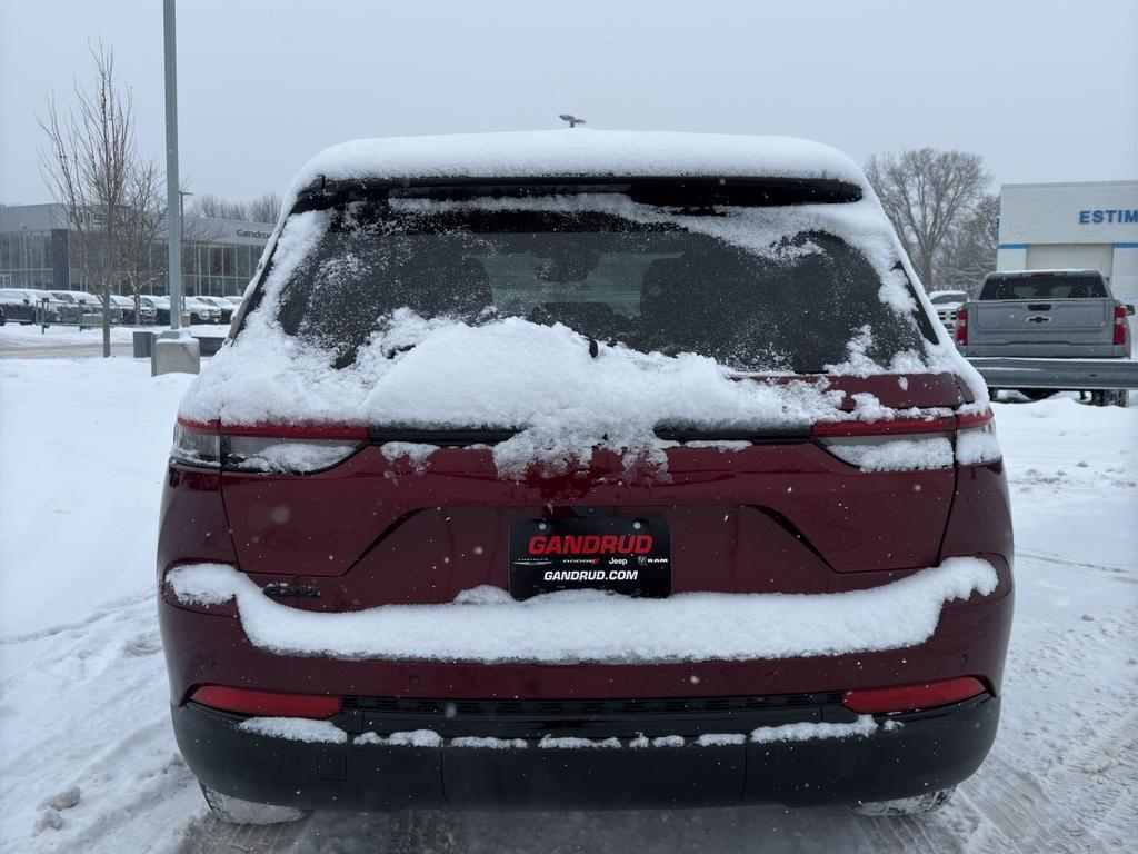 used 2024 Jeep Grand Cherokee car, priced at $33,695