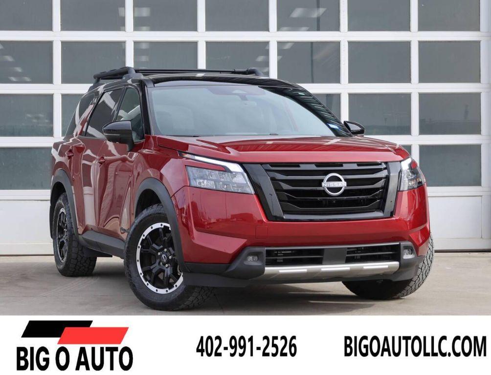 used 2024 Nissan Pathfinder car, priced at $29,950
