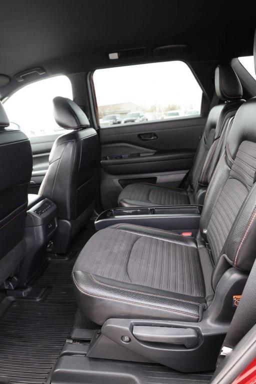 used 2024 Nissan Pathfinder car, priced at $29,950