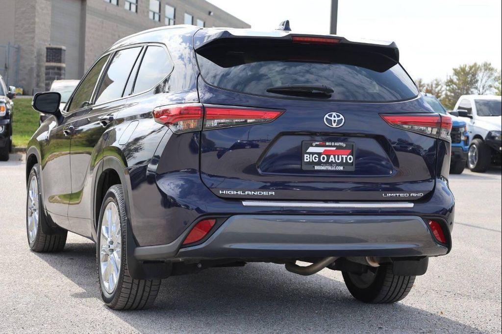 used 2023 Toyota Highlander car, priced at $36,950