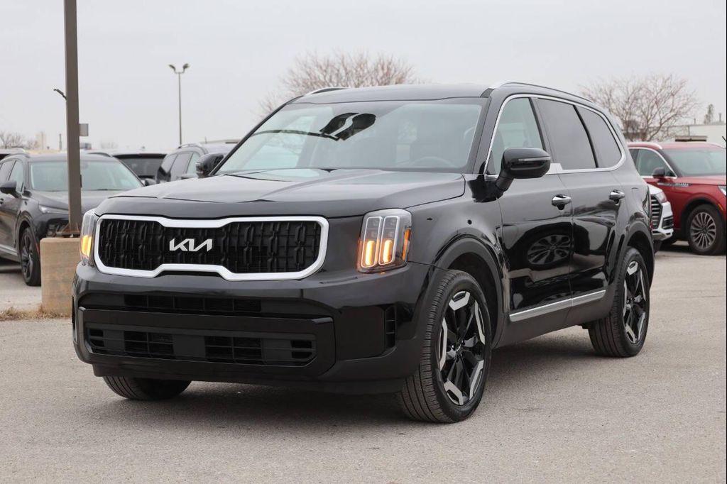 used 2024 Kia Telluride car, priced at $27,950