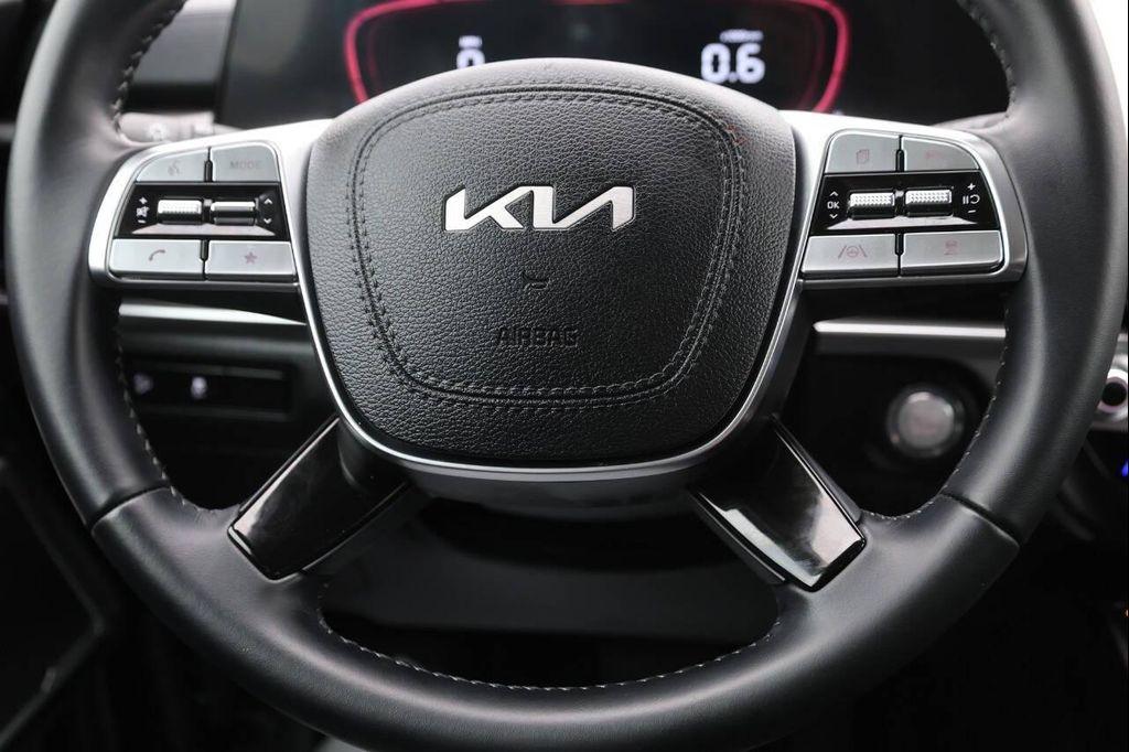 used 2024 Kia Telluride car, priced at $27,950