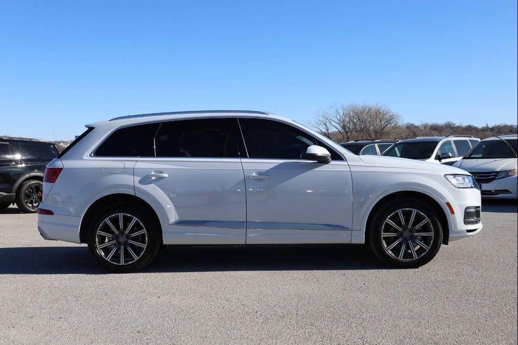 used 2018 Audi Q7 car, priced at $17,950