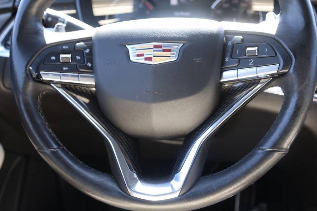 used 2020 Cadillac XT6 car, priced at $23,950