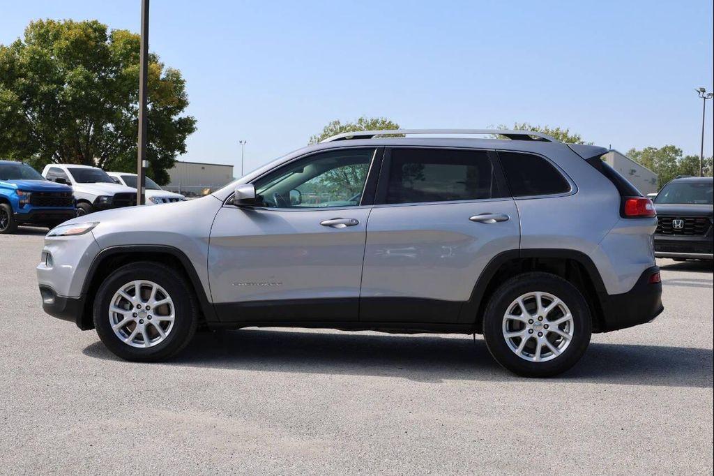 used 2016 Jeep Cherokee car, priced at $14,950