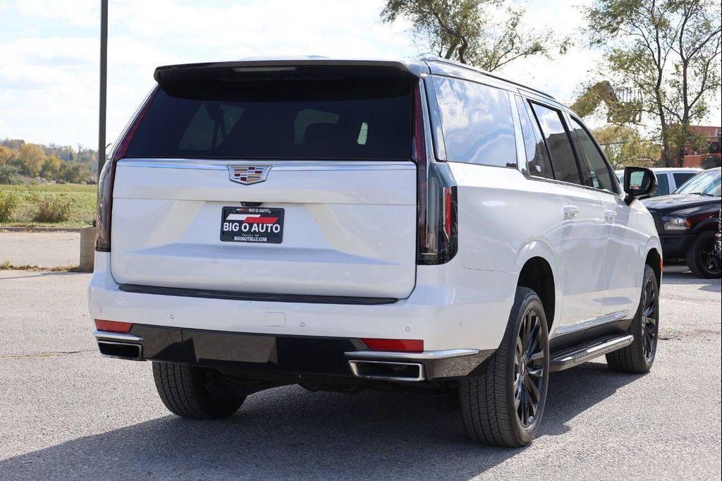 used 2022 Cadillac Escalade ESV car, priced at $64,950