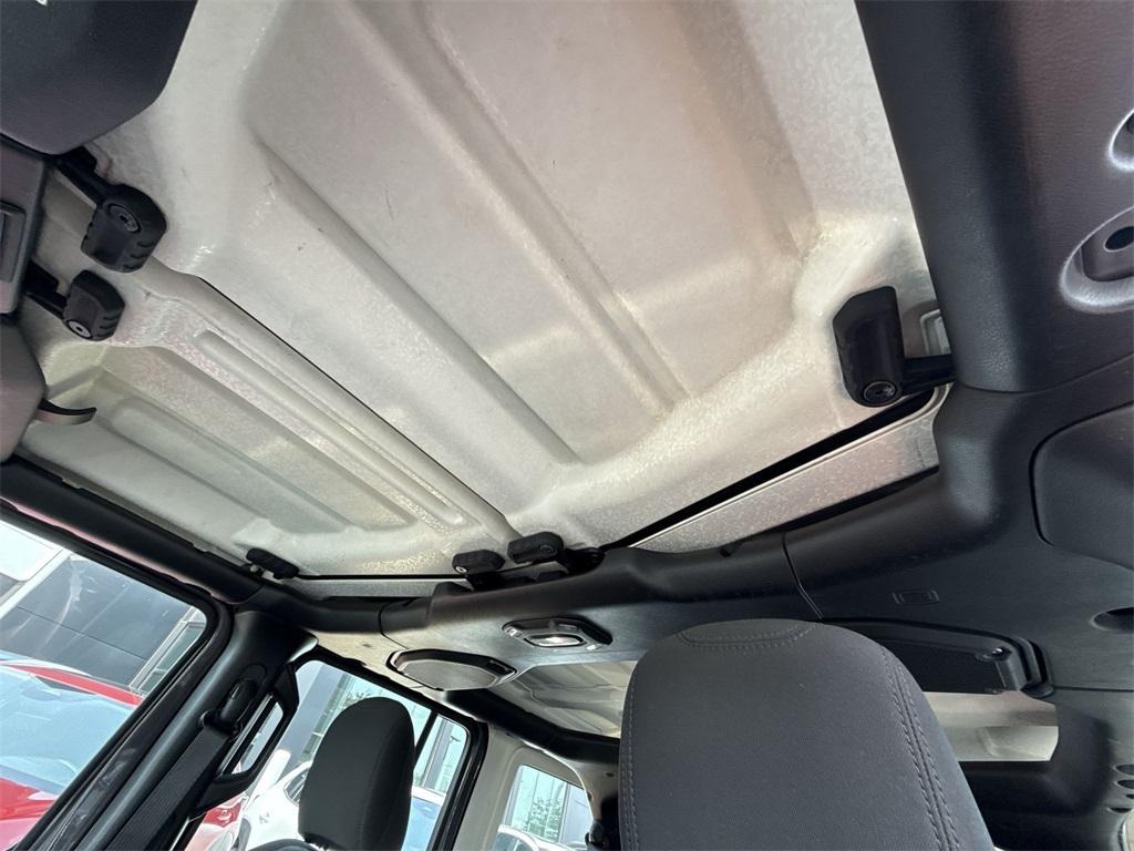 used 2018 Jeep Wrangler Unlimited car, priced at $20,919