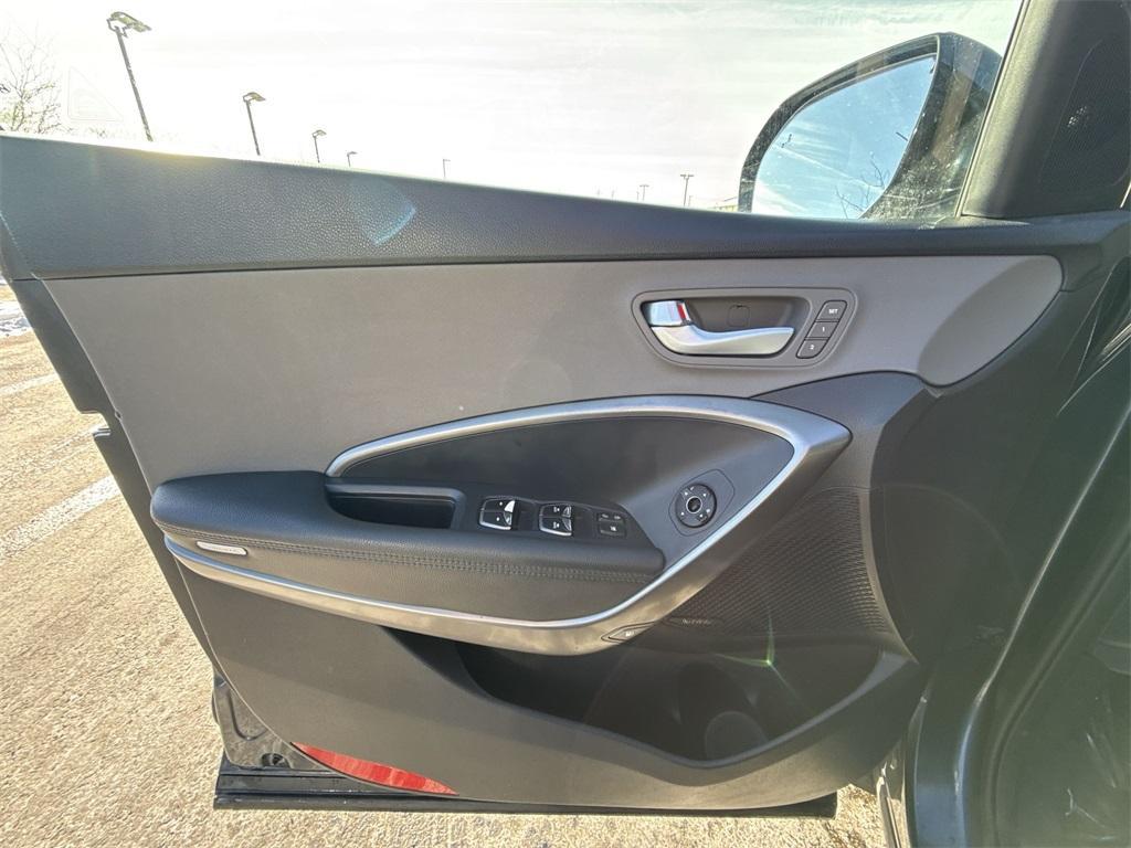 used 2018 Hyundai Santa Fe car, priced at $13,890