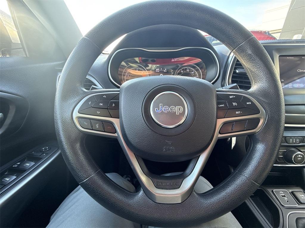 used 2019 Jeep Cherokee car, priced at $9,720