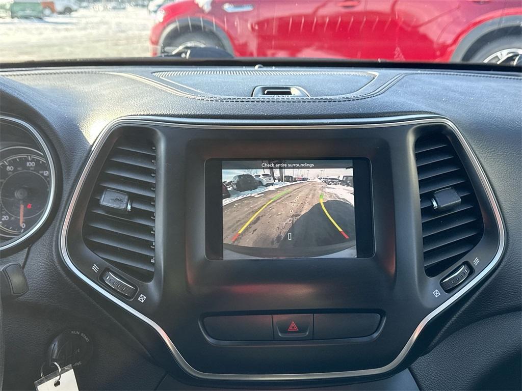 used 2019 Jeep Cherokee car, priced at $9,720