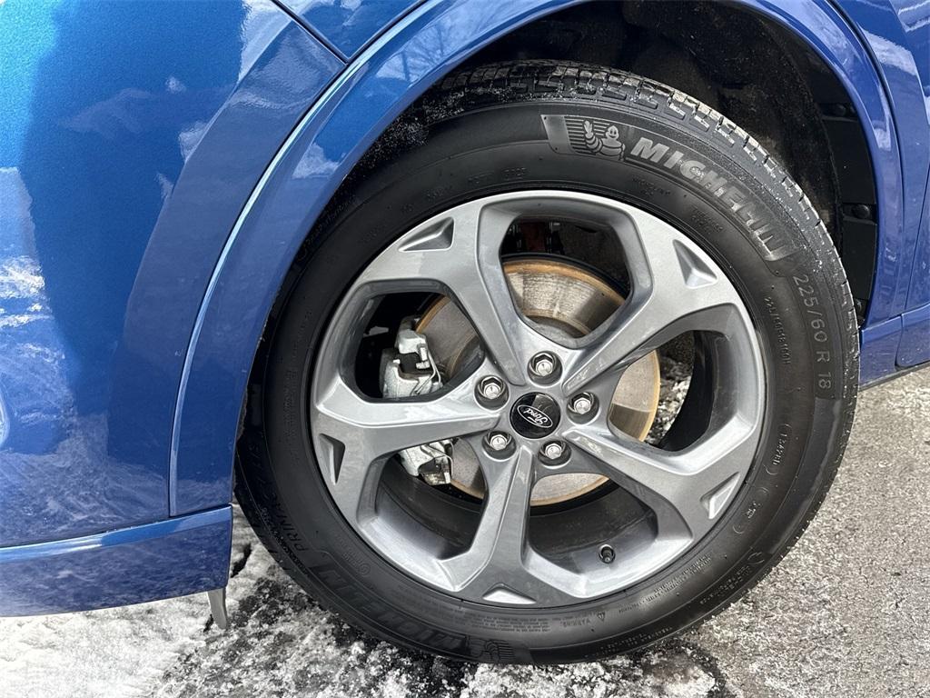 used 2023 Ford Escape car, priced at $22,422