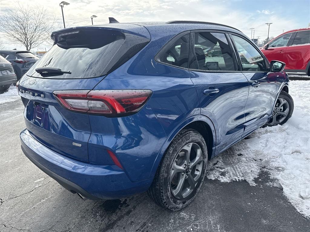 used 2023 Ford Escape car, priced at $22,422