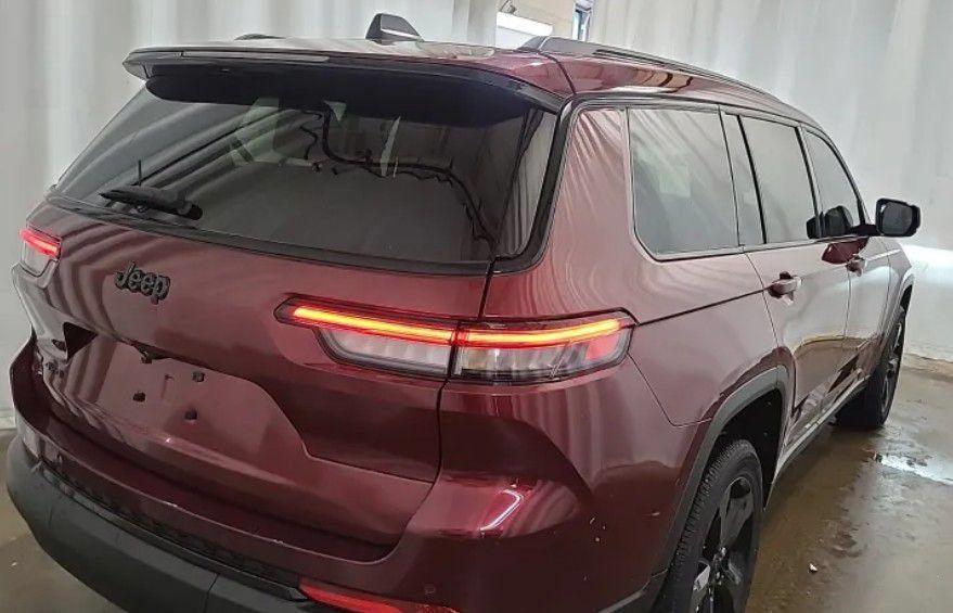 used 2022 Jeep Grand Cherokee L car, priced at $27,904