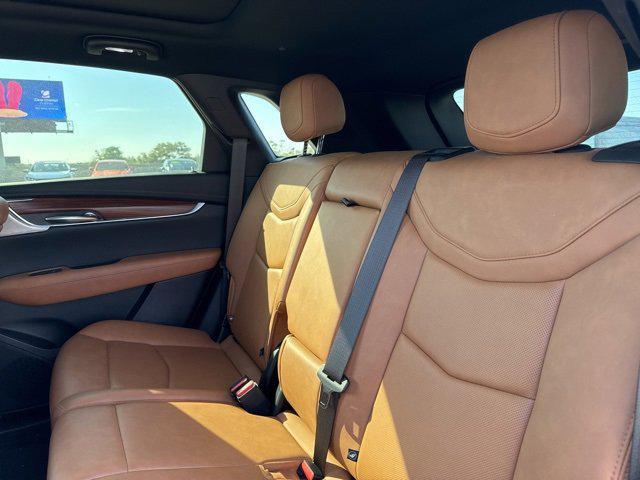 used 2021 Cadillac XT5 car, priced at $25,599