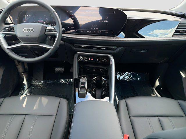 new 2025 Audi Q5 car, priced at $58,735