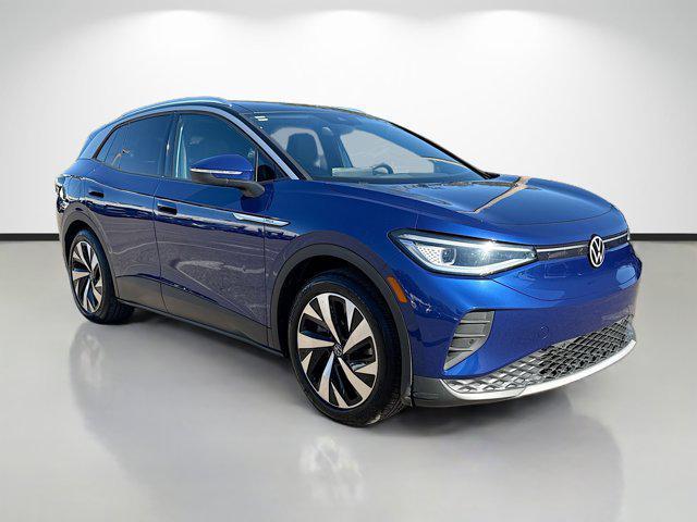 used 2022 Volkswagen ID.4 car, priced at $17,889