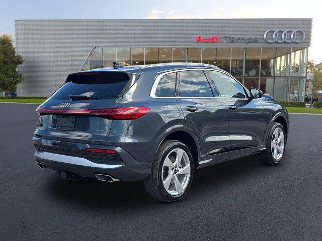 new 2025 Audi Q5 car, priced at $60,092