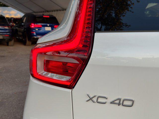used 2022 Volvo XC40 car, priced at $19,383