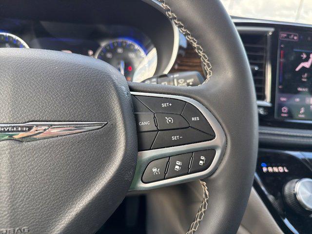 used 2023 Chrysler Pacifica car, priced at $24,989