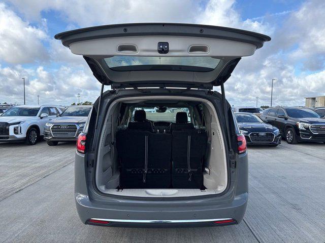used 2023 Chrysler Pacifica car, priced at $24,989