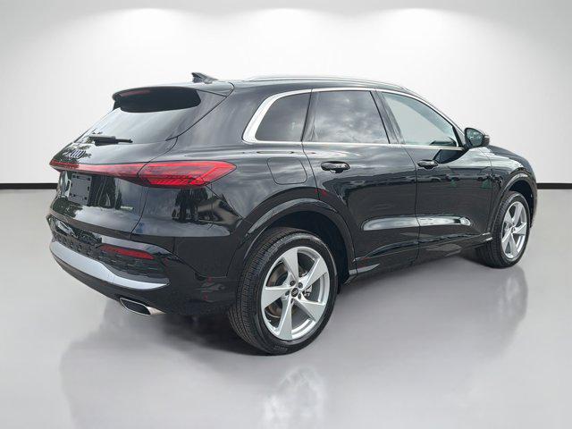 new 2025 Audi Q5 car, priced at $59,850