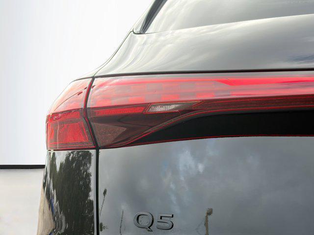 new 2025 Audi Q5 car, priced at $61,300