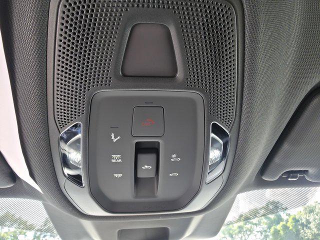 new 2025 Audi Q5 car, priced at $60,092