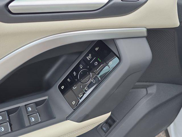 new 2025 Audi Q5 Sportback car, priced at $62,129