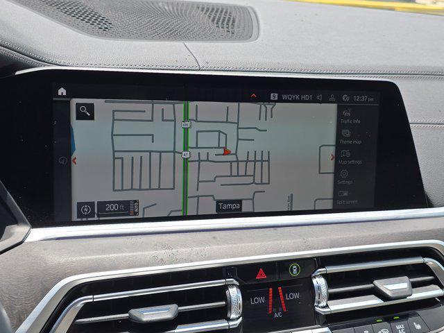 2022 Manhattan Green Metallic BMW X5