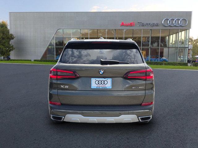 2022 Manhattan Green Metallic BMW X5