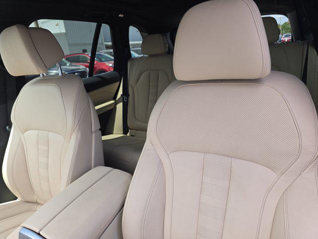 2022 Manhattan Green Metallic BMW X5